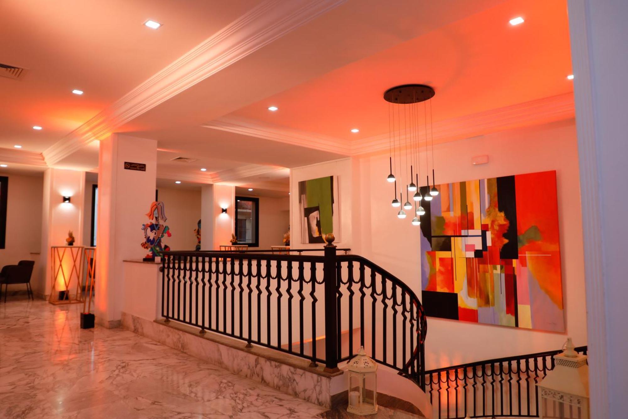 Hotel Ibn Khaldoun Tunisi Esterno foto