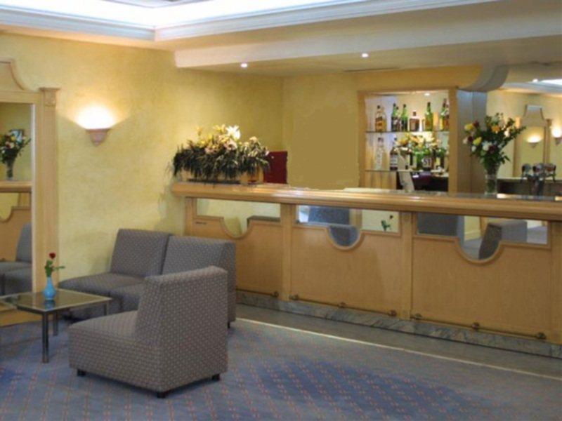 Hotel Ibn Khaldoun Tunisi Esterno foto