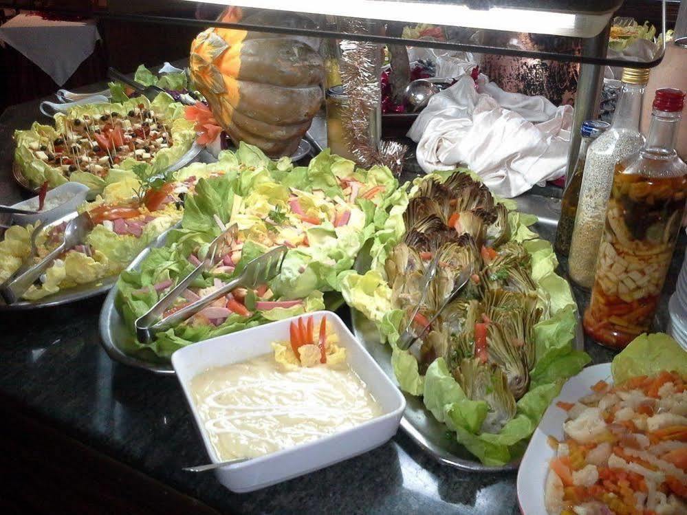 Hotel Ibn Khaldoun Tunisi Esterno foto